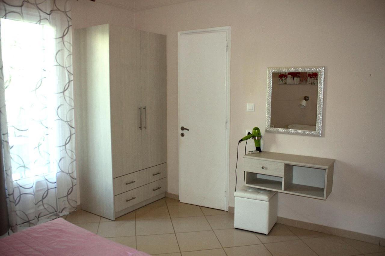 Dolphin Apartments Paleokastritsa Ngoại thất bức ảnh